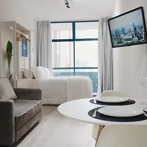 Ape Metro Paraiso Apartment